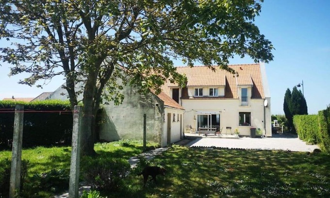 Audinghen House | Maison village, 10 pers, proche de la plage