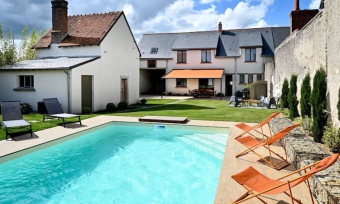 Montlivault House | "maison56"- Maison Cosy, Piscine, Entre Blois-chambord, 4 Chb, Proche Loire