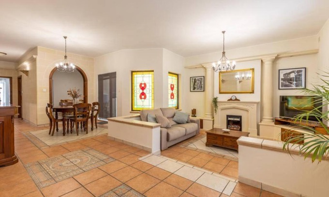 San Tumas House | Maisonette filled with Maltese charm in the south of Malta