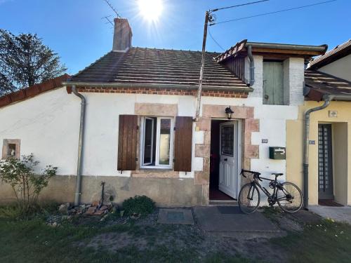 Chantenay-Saint-Imbert Apartment | Maisonnette deux couchages