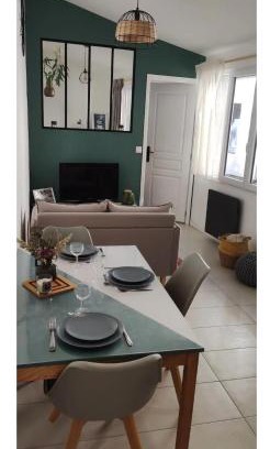 Mions Apartment | Maisonnette cosy et calme