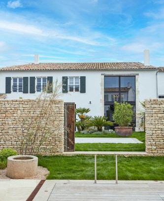 Le Bois-Plage-en-Re House | Maisons 322 - Maison La Flamboyante