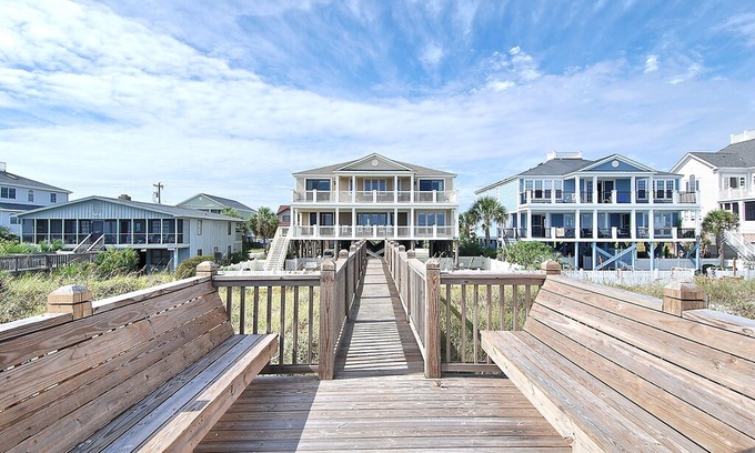 Murrells Inlet House | MAJESTIC DREAM, 8 Bedroom, 7.5 Bath, Oceanfront, Private Pool and Beach Walk!!!