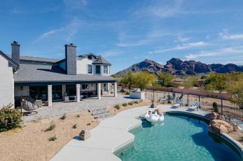 Paradise Hills House | Majestic Mountain Mansion-Pool -Spa & Guest House