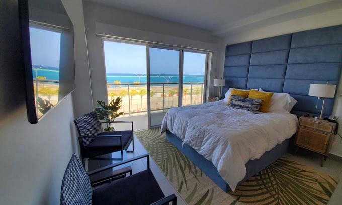 Oranjestad Condo | Majestic Studio Condo With Ocean and Harbour Views