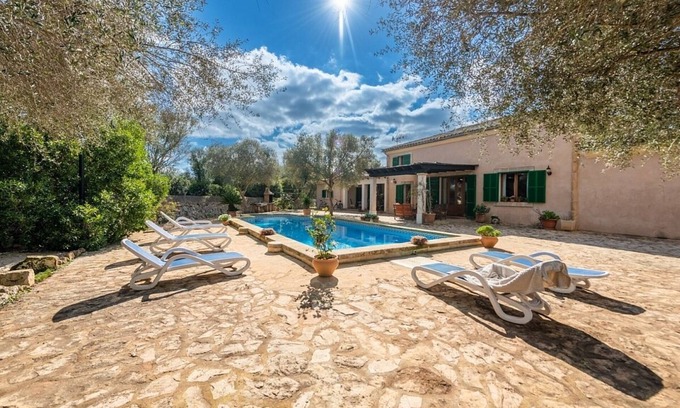 Felanitx Villa | Majorcan Country Finca with Private Pool in Son Mesquida !