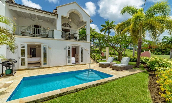 Prospect Villa | Make your vacation memorable in this 4 bedrooms villa