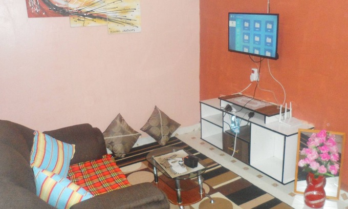 Makutano Apartment | Makutano Home-Stay Furnished Apartment