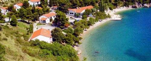 Tice Apartment | Mala Luka - Omiš, Beach Resort