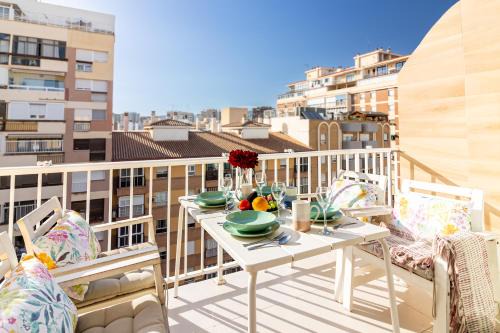 Plaza de Toros Vieja Apartment | Malaga Center Flat Holidays Salitre