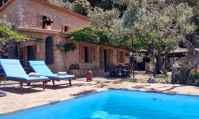 Soller House | Mallorquin country house on the mountain with wonderful views
