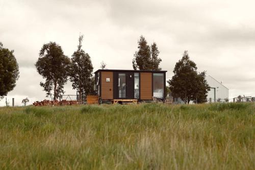Smeaton House | Maluridae Creek Views by Tiny Away
