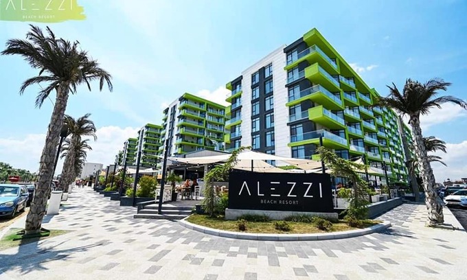 Mamaia-Sat Apartment | Mamaia Revo in Alezzi Beach Resort