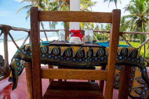 Pwani Mchangani Hotel | Mambo Villa