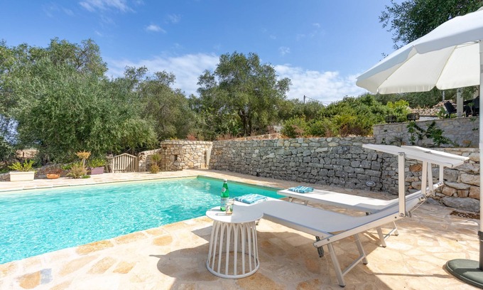 Gaios Cottage | Mami - Danilia Luxury Resort in Gaios Paxos with Sea Views and Pool