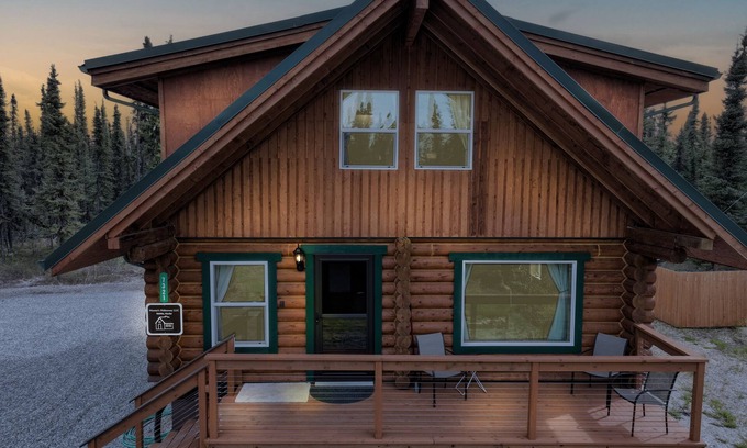 Harding-Birch Lakes Cabin | Mamie's Hideaway