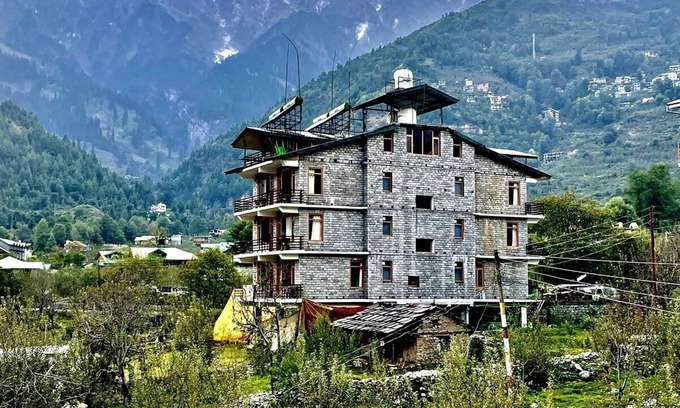 Manali Hotel | Manali Outdoor Retreat by Sheosante