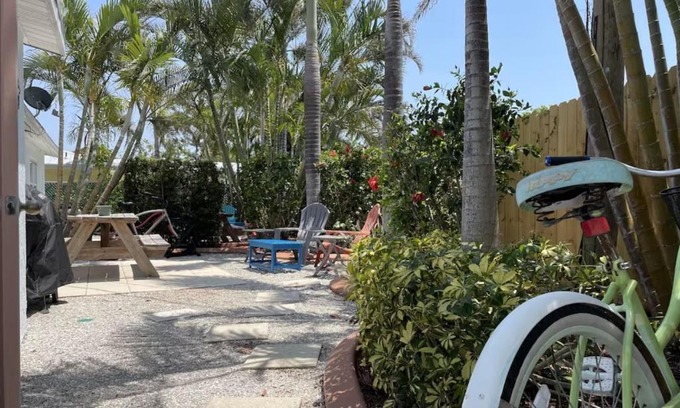 Englewood House | Manasota Key Cottage B
