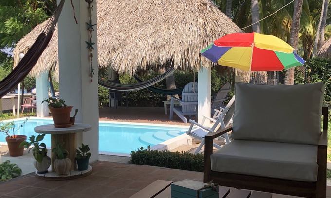 Barra de Santiago House | Mangrove Beach House