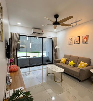 Kampung Kuala Pari Apartment | Manhattan Condominium Ipoh' Rachel