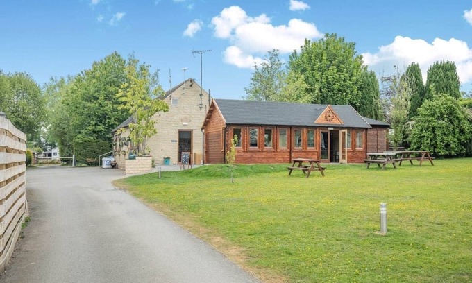 Longnor House | Manifold Caravan Pet Friendly