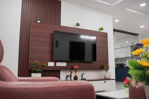 Hyderabad Apartment | Manish Suites & Service Apartments-2
