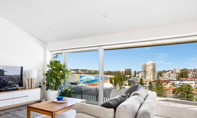 Queenscliff Apartment | Manly Beach View Executive Apartment