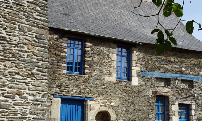 Ploermel House | Manoir de Barbotin