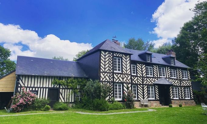 Fresne Cauverville House | Manoir de Cauverville - 12 Personnes - Piscine