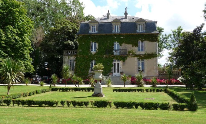 Le Home Bed & Breakfast | Manoir de la Marjolaine