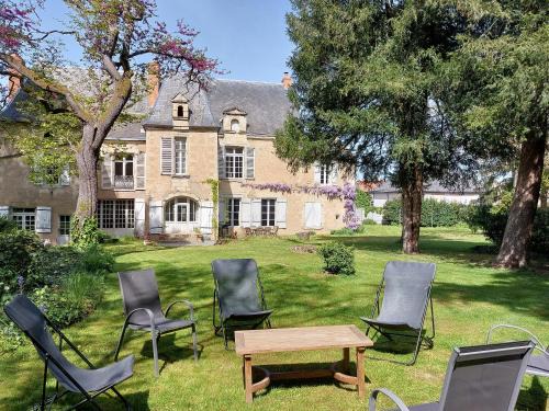 Montreuil-Bellay Bed & Breakfast | Manoir du Bellay