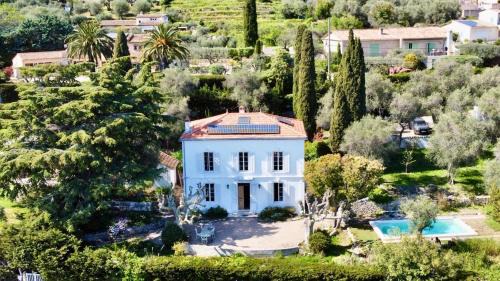 Le Tignet Villa | Manor house with pool