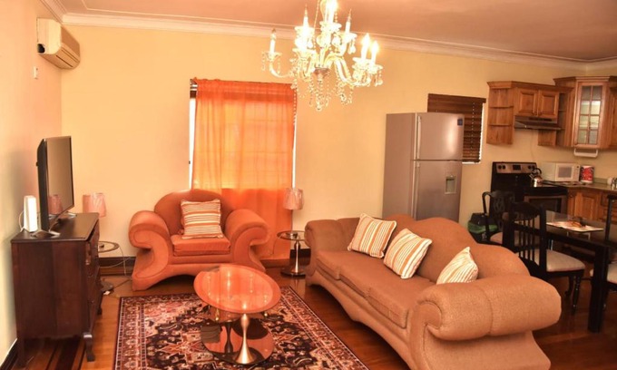 Norbrook Apartment | Manor Park Deluxe vacation home