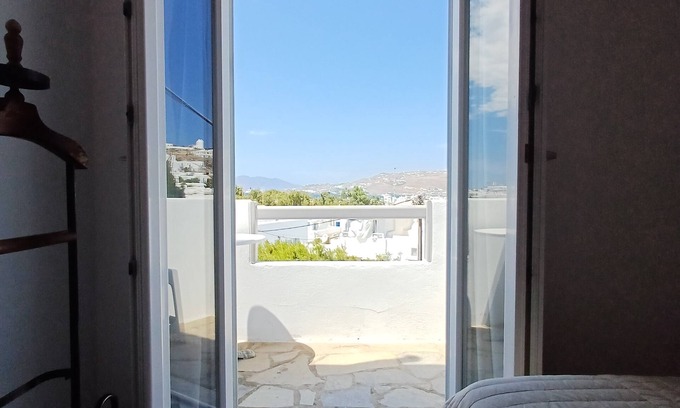 Mykonos House | Manos Rooms