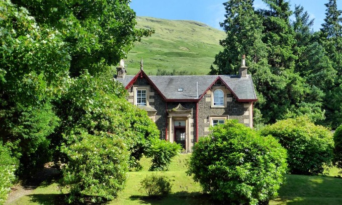Arrochar House | Mansefield House
