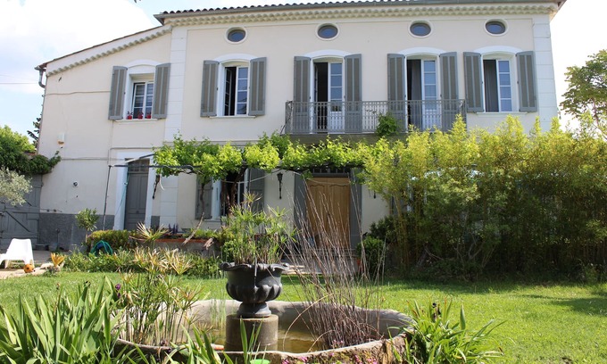 Trans-en-Provence House | Mansion with swimming pool in the heart of the village