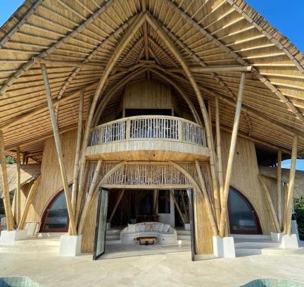 Sekongkang Villa | Manta Villa - Frontbeach Bamboo Eco Villa - Kini Village