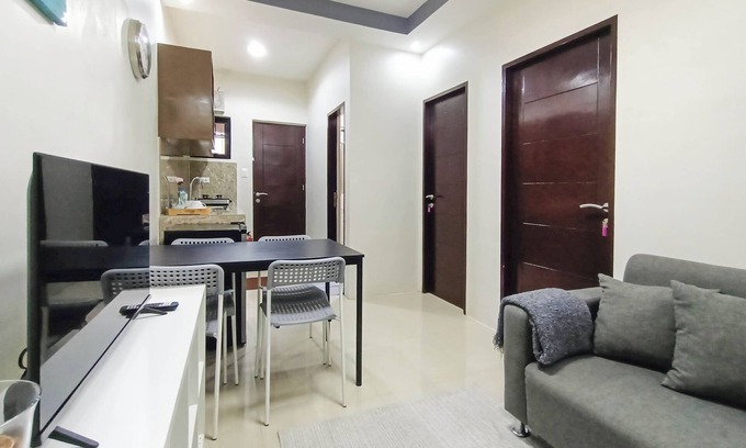 Mabini Apartment | Manzil Anilao Cosy 2 Bedroom Apartment U5