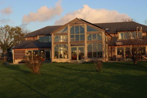 Corton Bed & Breakfast | Mapperton Barn House B&B Nr Stourhead & Longleat