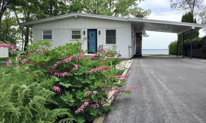 Swanton House | Maquam Shore Magic