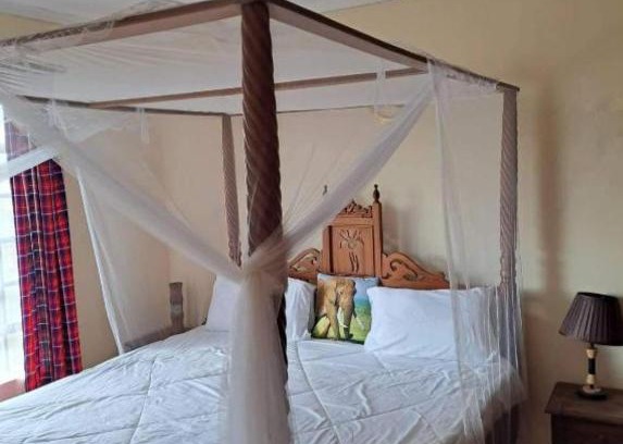 Maasai Mara Cabin | Mara view safari camp