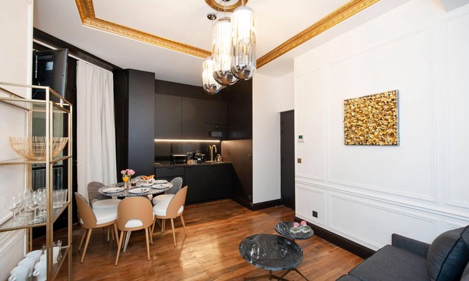 Marais Apartment | MARAIS PRESTIGE LUXUEUX A
