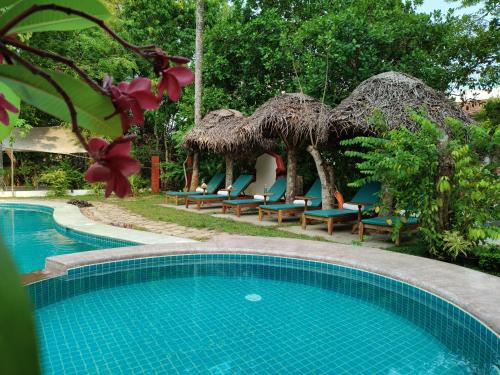 Mararikulam House | Marari Beach Bungalow Resort Alleppey