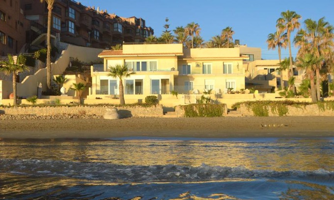 Cabo de las Huertas Apartment | Maravilloso Apartamento AMANECER CABO a pie de playa y mar en CHALET ROQUETES