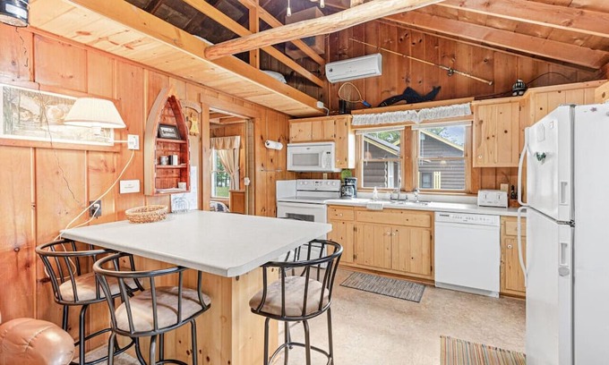 Brill Condo | Marawaraden Summary: