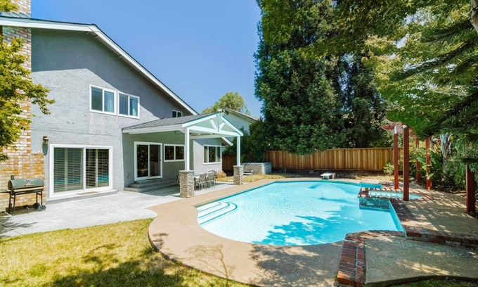 East San Jose House | @ Marbella Lane - Blissful 4BR Home w/Pool in SJ