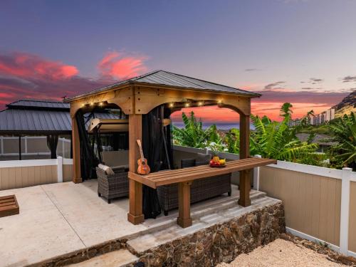 Makaha Valley House | @ Marbella Lane - Stunning Gem w/MT & Ocean Views