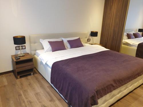 Liepaja Apartment | MARBEO 5 Star Luxury Suites - Siena