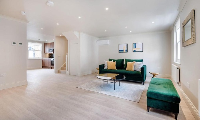 City of Westminster Apartment | Marble Arch Suite 4