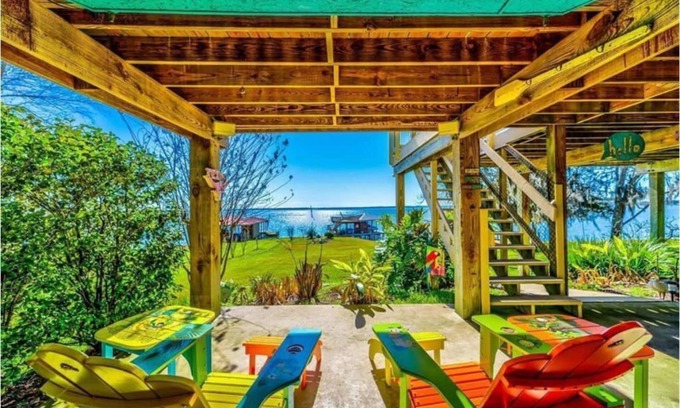 West Livingston House | Margaritavilla-4 bed/3.5 baths-Water Front-Amazing